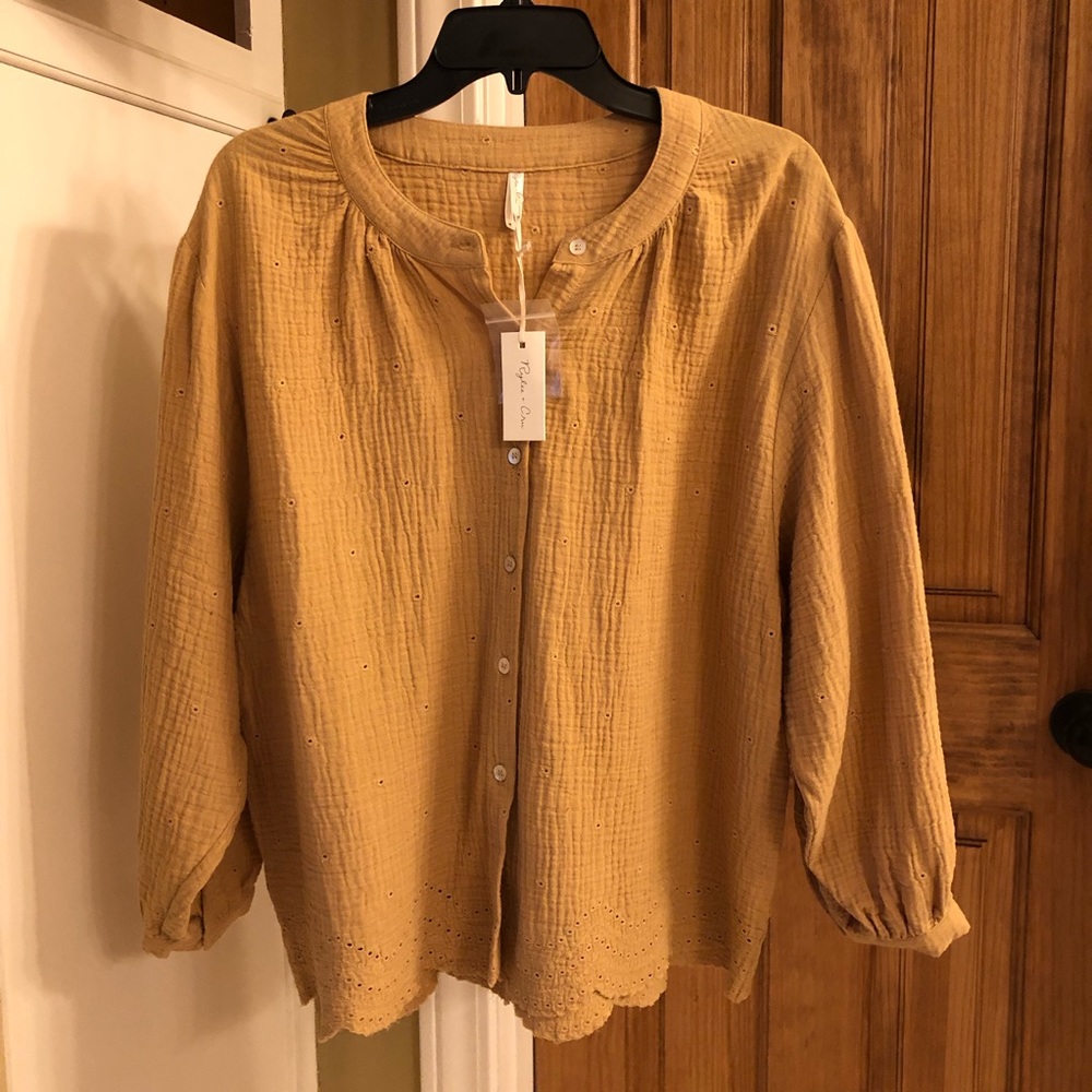 Rylee & Cru balloon sleeve top